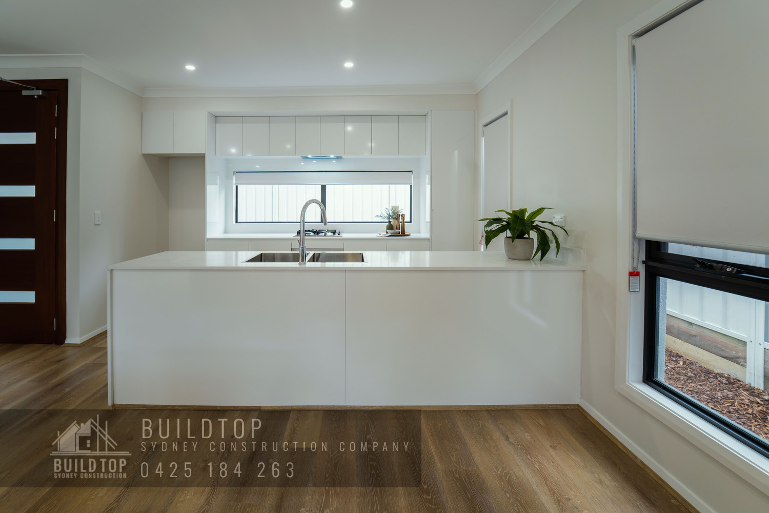 BuildTop-construction-company-in-sydney--building-projects-photo-gallery----12-Blackwall-024